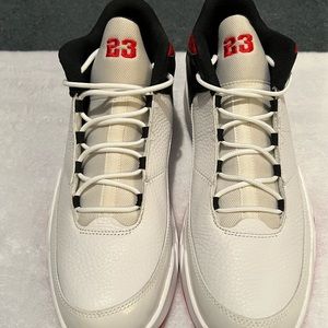 Men’s Size 12 Nike Air Jordan Max Aura 3